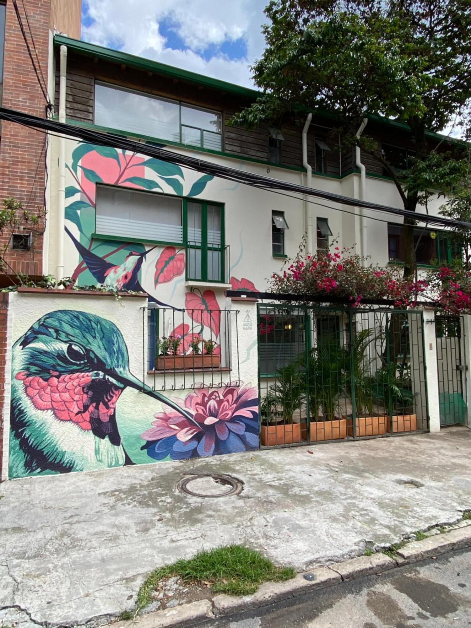 Casa Coliv-Bri Bed & Breakfast Bogotá Dış mekan fotoğraf